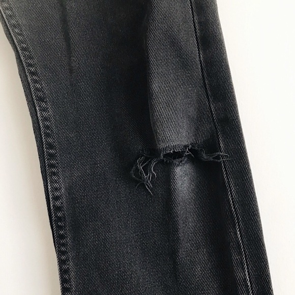 Vintage | Rare Levi’s Distressed 505’s Black Jeans - Picture 4 of 7